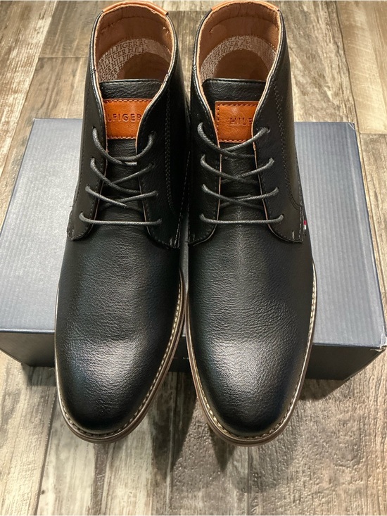 Tommy Hilfiger Black Chukka Boot with Brown Sole Trim Size 9 main image 15